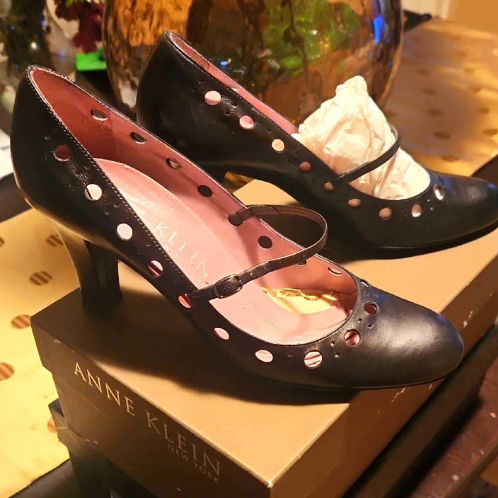 Anne Klein Black Mary Jane Pump